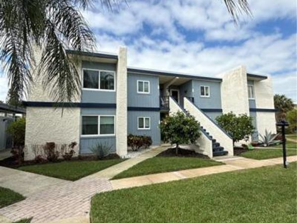 1561 NE 12th Terrace NE, Jensen Beach, FL 34957