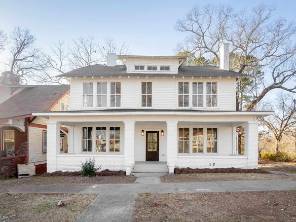 709 Austin Ave, Sheffield, AL 35660