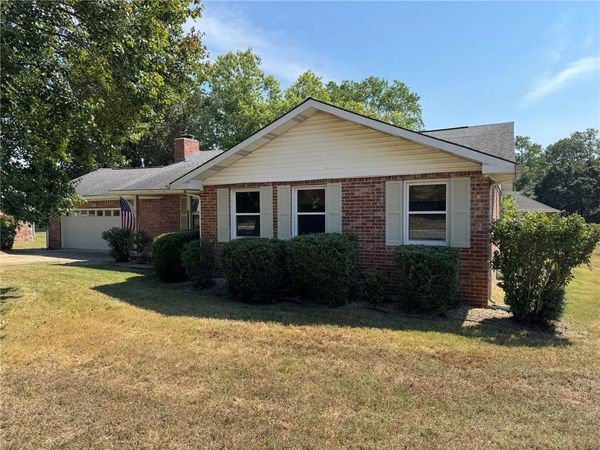 1513 Berry Lane , Mountain Home, AR 72653