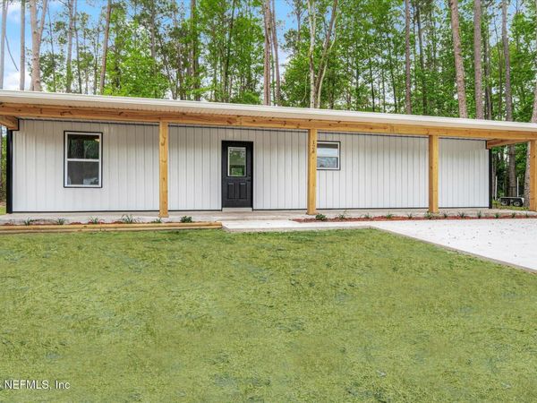 124 PARK Drive, Satsuma, FL 32187
