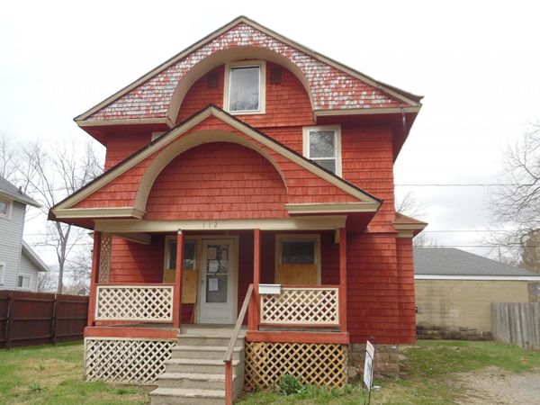 112 Lincoln Court, Jackson, MI 49203