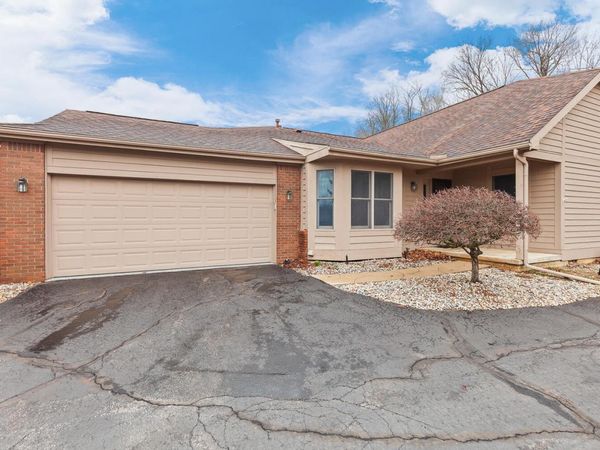 500 Richlyn Drive, Adrian, MI 49221