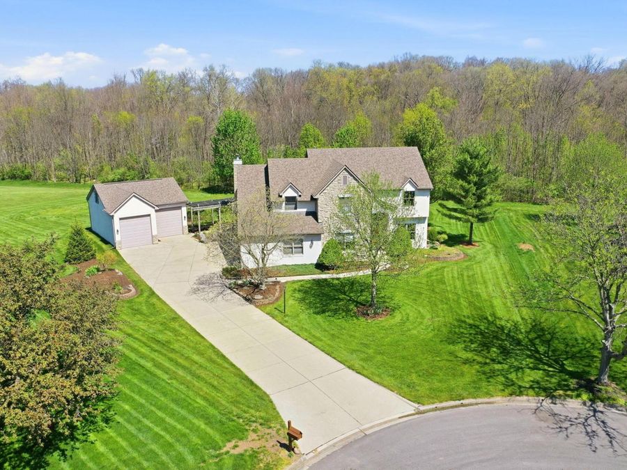 4974 Polar Court , Lewis Center, OH 43035 Photo 1