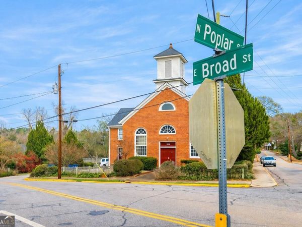 1295 E Broad Street, Athens, GA 30601