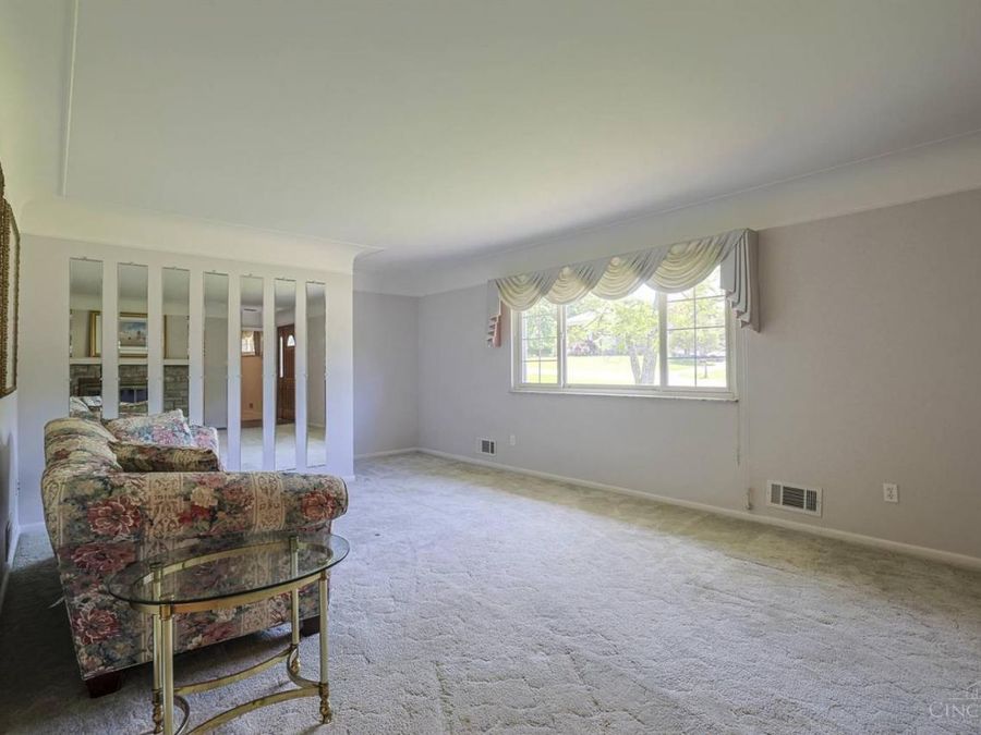 724 Pine Ridge Road, Miami Township, OH 45150 Photo 10
