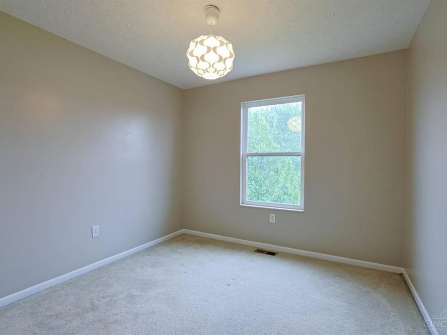 7831 Haverhill Lane, Hamilton Township, OH 45039 Photo 26