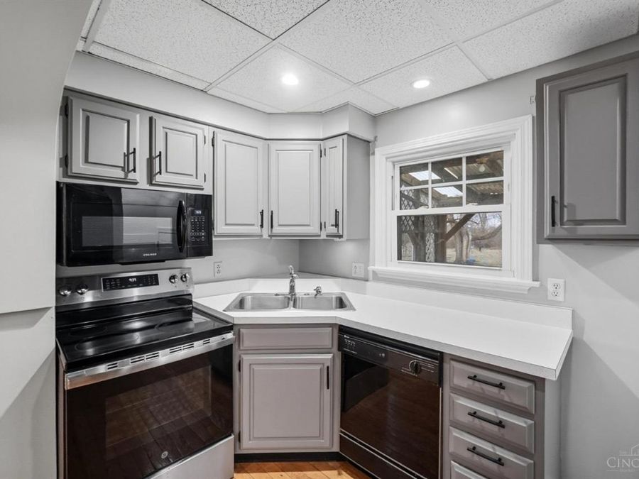 440 W Sharon Road, Springdale, OH 45246 Photo 15