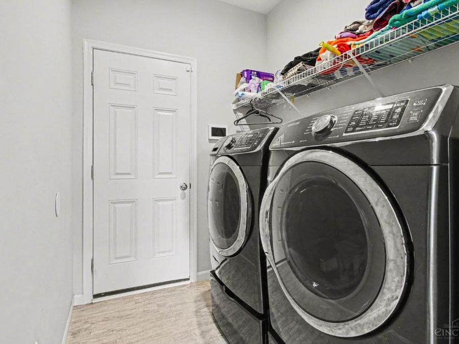 4677 Hampton Pointe Drive, Green Township, OH 45248 Photo 24