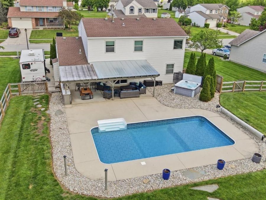 6023 Glennsbury Court, West Chester, OH 45069 Photo 4