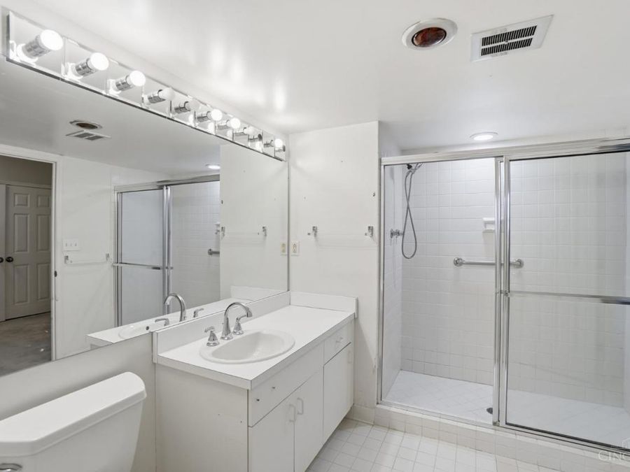2444 Madison Road, Unit 408, Cincinnati, OH 45208 Photo 25