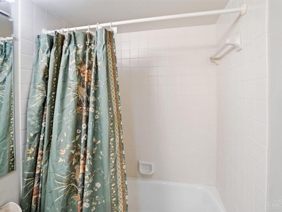 2444 Madison Road, Unit 408, Cincinnati, OH 45208 Photo 31
