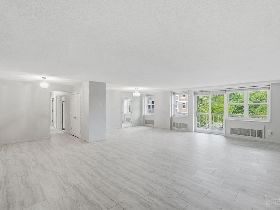 2444 Madison Road, Unit 408, Cincinnati, OH 45208 Photo 8