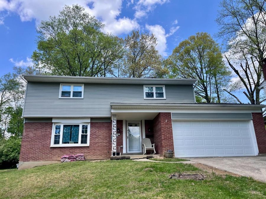 2424 Whitewood Lane, Cincinnati, OH 45239 Photo 1