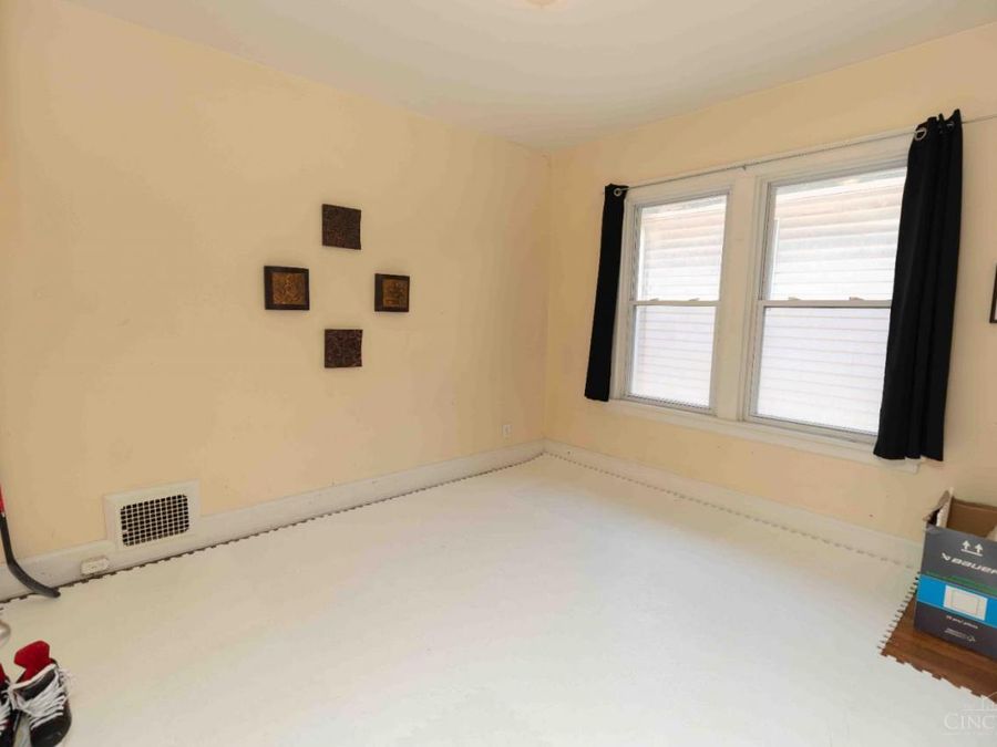 741 E Mitchell Avenue, Cincinnati, OH 45229 Photo 12