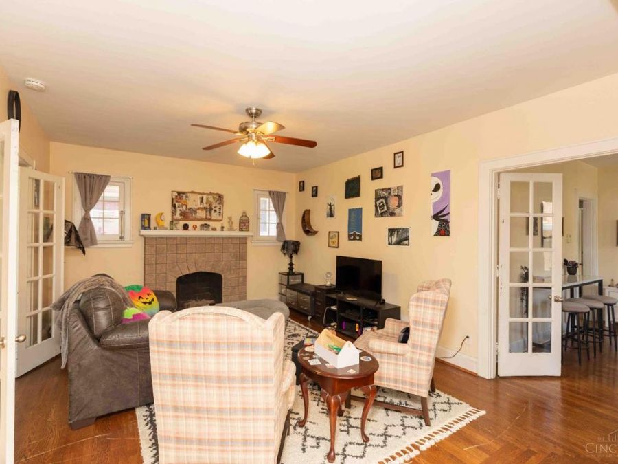 741 E Mitchell Avenue, Cincinnati, OH 45229 Photo 4