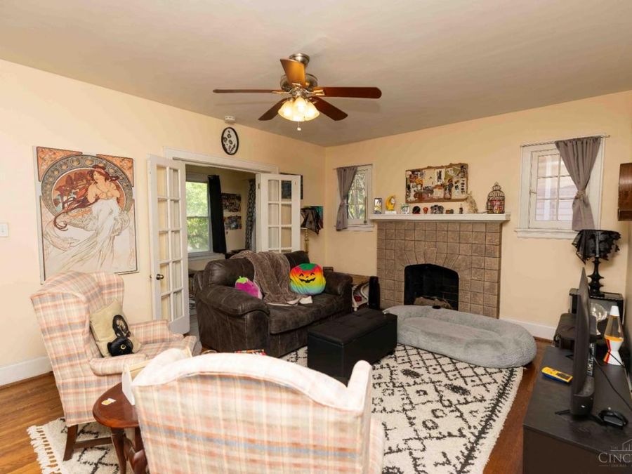 741 E Mitchell Avenue, Cincinnati, OH 45229 Photo 5