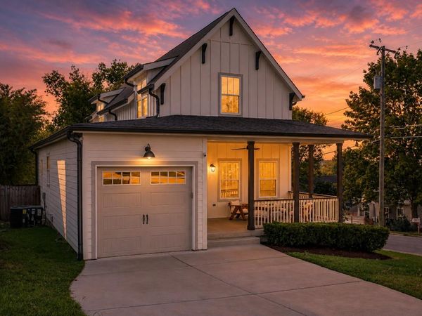 311 35th Ave N, Nashville, TN 37209