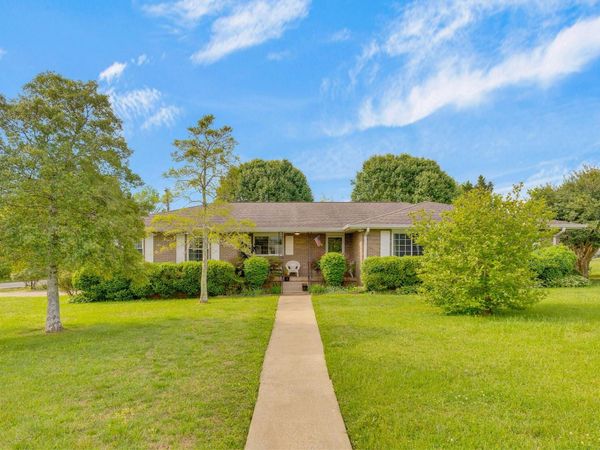 9 Japonica Street , Flintstone, GA 30725