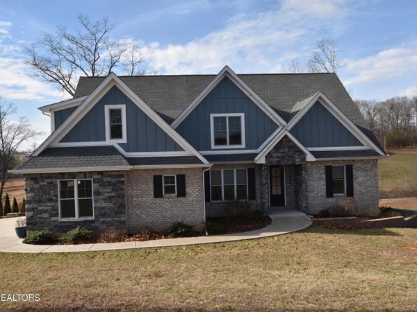 322 Blount Circle, Rutledge, TN 37861