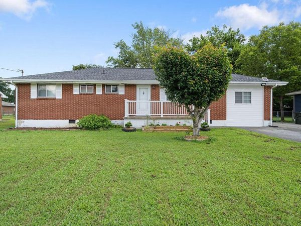 84 Elaine Circle, Fort Oglethorpe 30742
