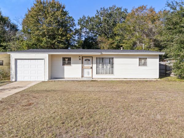 5107 Burlington Avenue, Pensacola, FL 32505