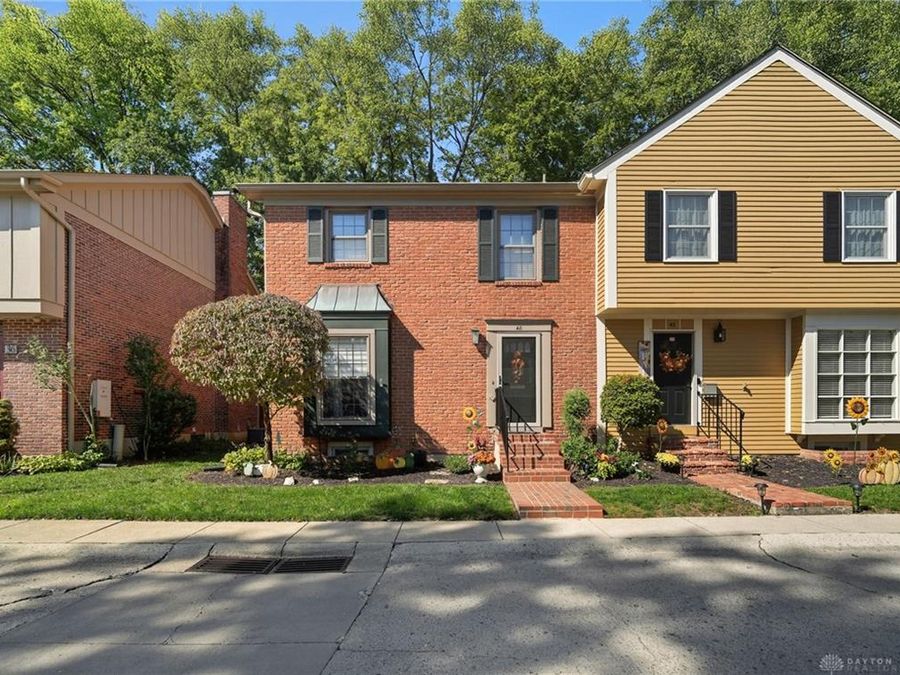 40 Nicholson Court, Dayton, OH 45459 Photo 1