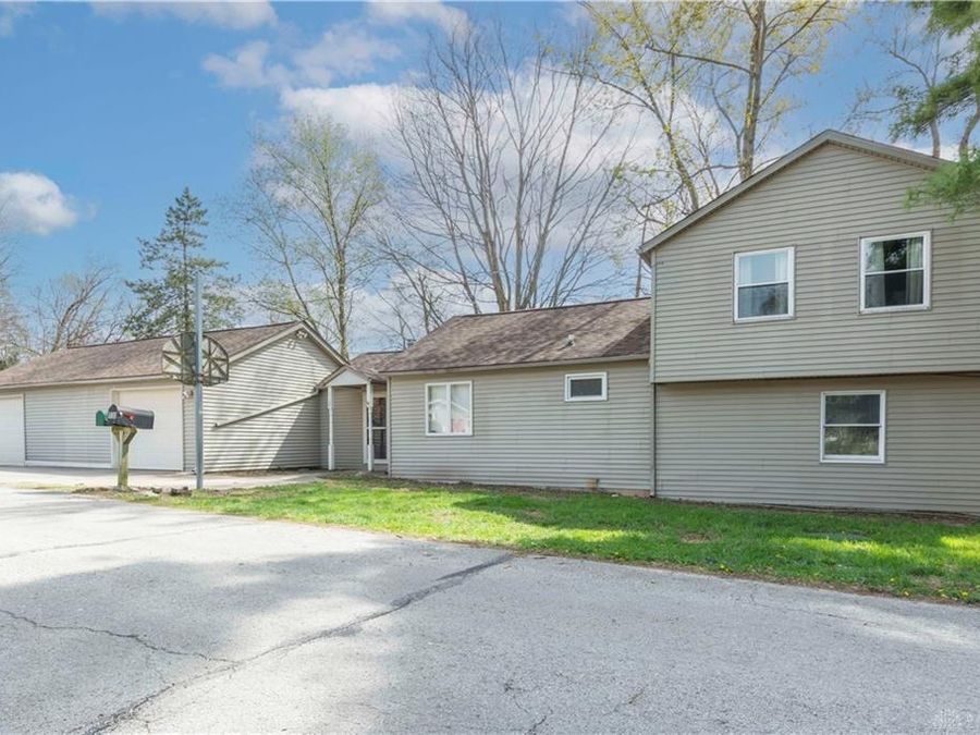 1129 N Middle Drive, Greenville, OH 45331 Photo 1