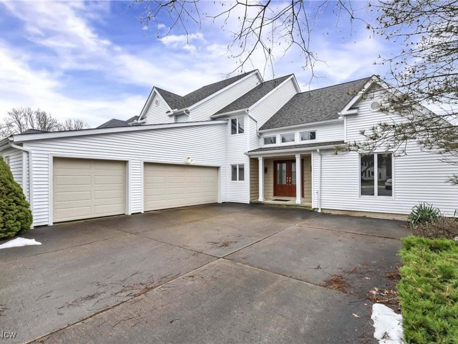 4397 Prestwick Crossing , Westlake, OH 44145 Photo 1