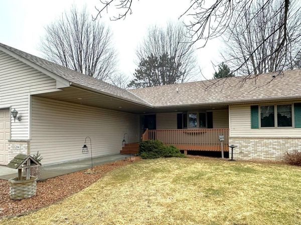 214 11th Avenue N, Princeton, MN 55371