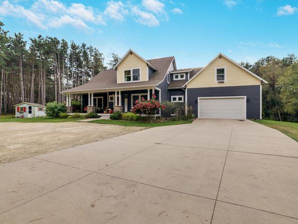35853 Whispering Pine Way , Lake City, MN 55041
