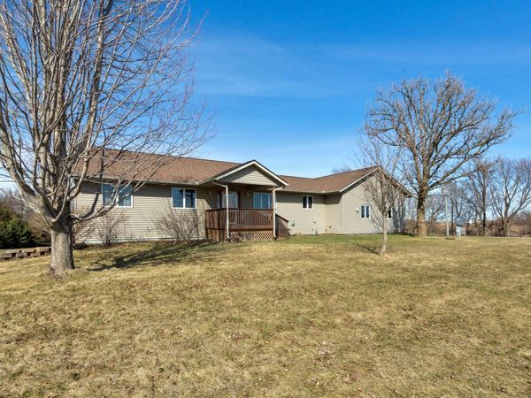 77728 325th Street , Ellendale, MN 56026