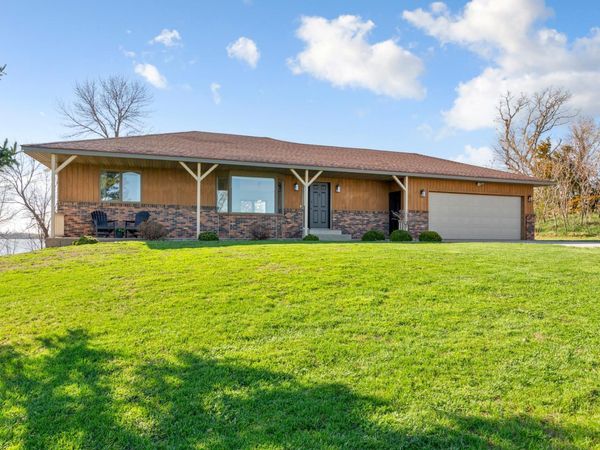 42293 E Elysian Lake Road , Janesville, MN 56048
