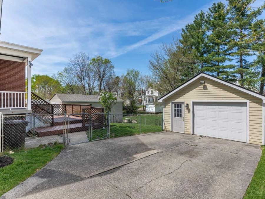 3736 Herbert Avenue, Cheviot, OH 45211 Photo 32