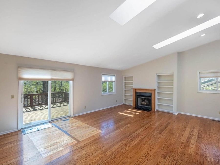 2237 Sweetbriar Lane, Cincinnati, OH 45239 Photo 4