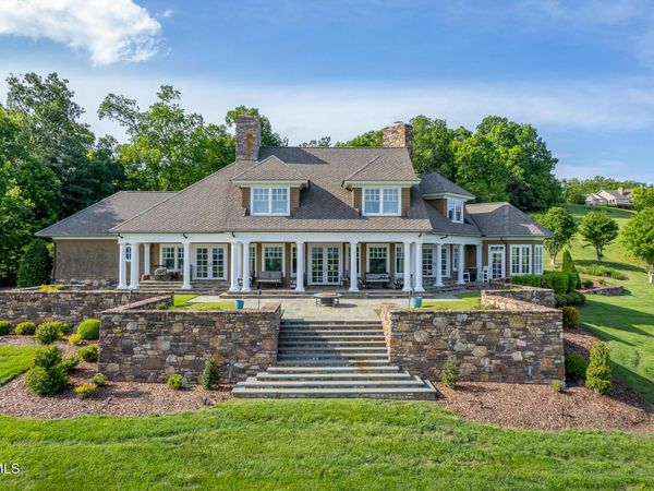 19 Summerhill Lane, Greeneville, TN 37745