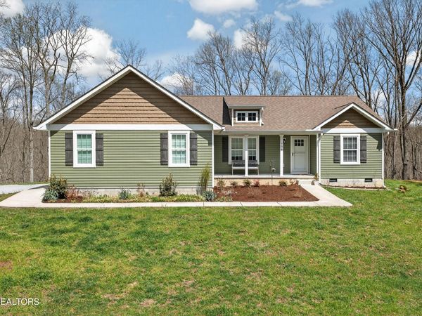 736 Poston Drive , Monterey, TN 38574
