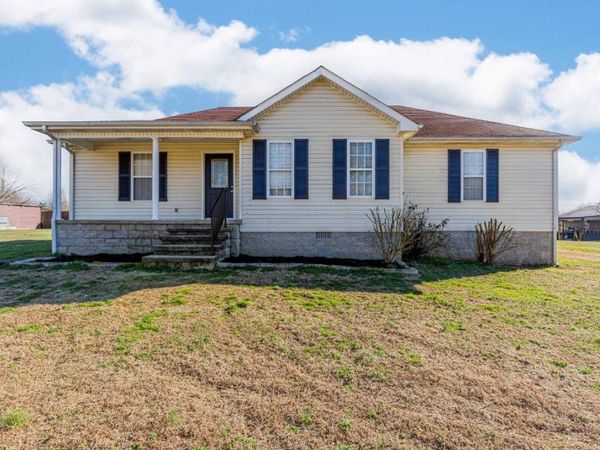 129 Buck Ln , Lafayette, TN 37083
