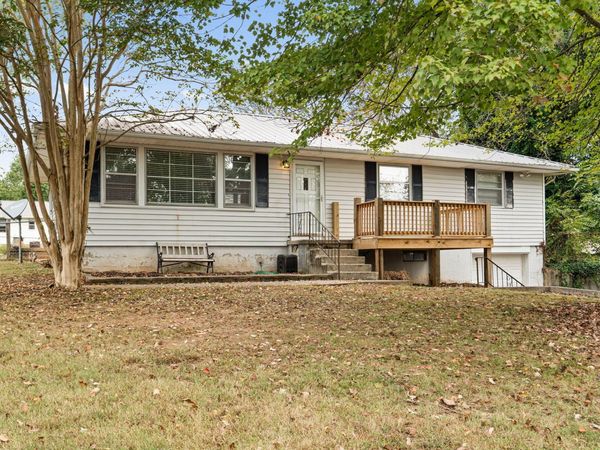 110 Fairhill Avenue , Calhoun, TN 37309