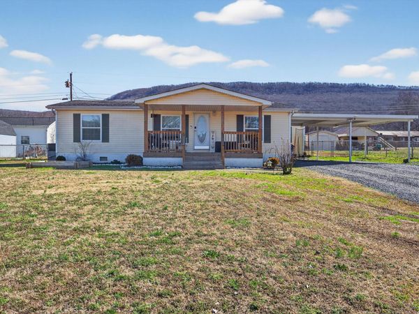 493 Woodmont Drive, Whitwell 37397