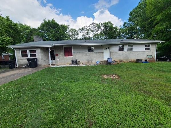 317 Scott Street , Athens, TN 37303