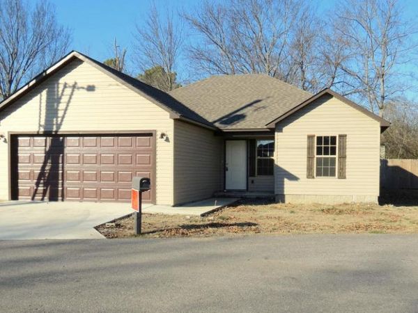 45 Southstone Drive, Batesville, AR 72501