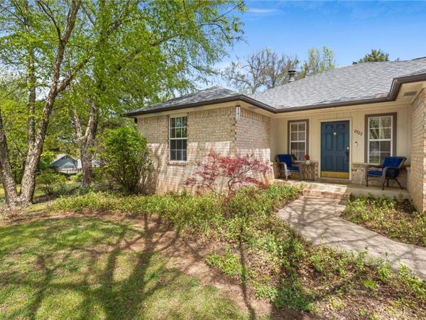 2922 E Whippoorwill Lane , Fayetteville, AR 72701