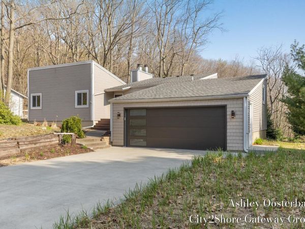 17265 Rolling Dunes Drive, West Olive, MI 49460