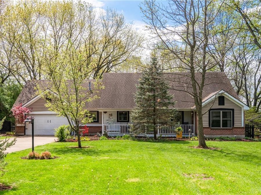 159 E Lytle 5 Points Road, Centerville, OH 45458 Photo 1