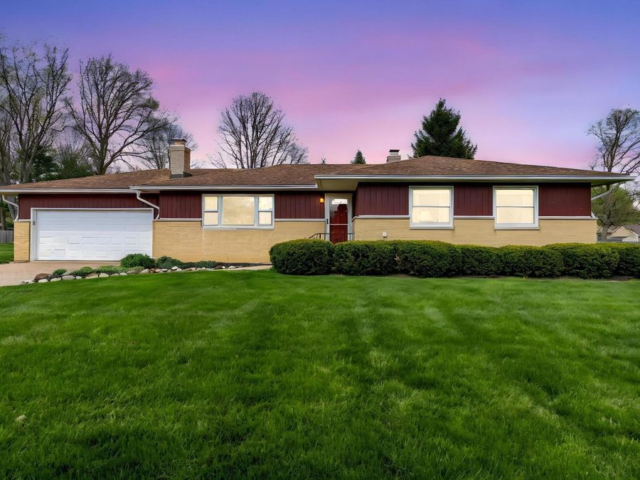698 Lawson Drive , Westerville, OH 43081 Photo 1
