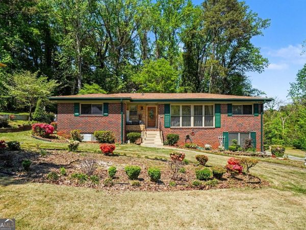 2429 Woodhill Lane, Atlanta, GA 30344