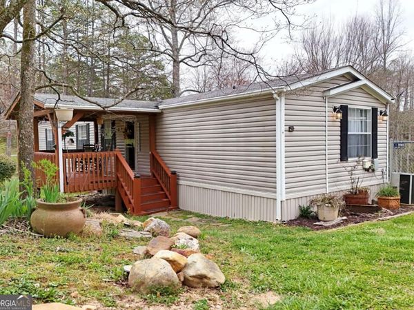 138 Paradise Lane, Blairsville, GA 30512