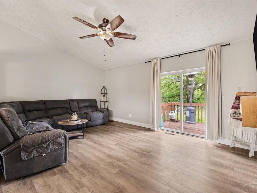 107 Longwood Boulevard, Mount Orab, OH 45154 Photo 3