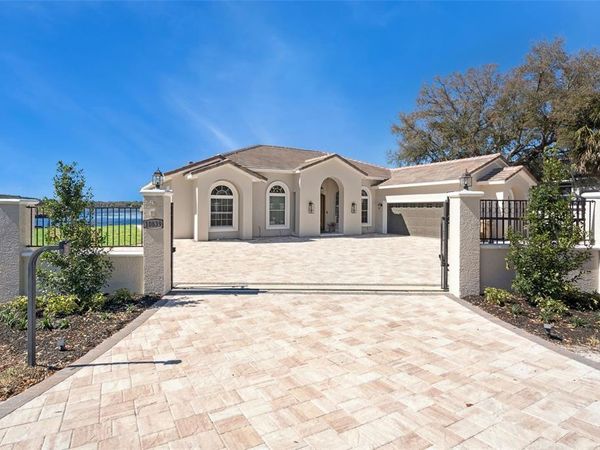 10839 LAKESHORE DRIVE , CLERMONT, FL 34711