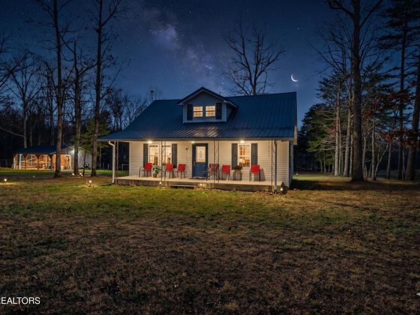 997 Unity Church Rd , Jamestown, TN 38556